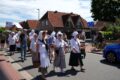 Foto, Heimatbundmitglieder in historischer Kleidung